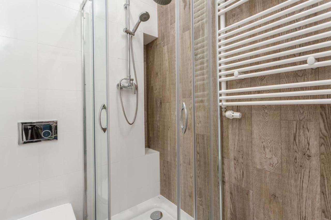 Chill Apartments Warsaw Airport Ngoại thất bức ảnh