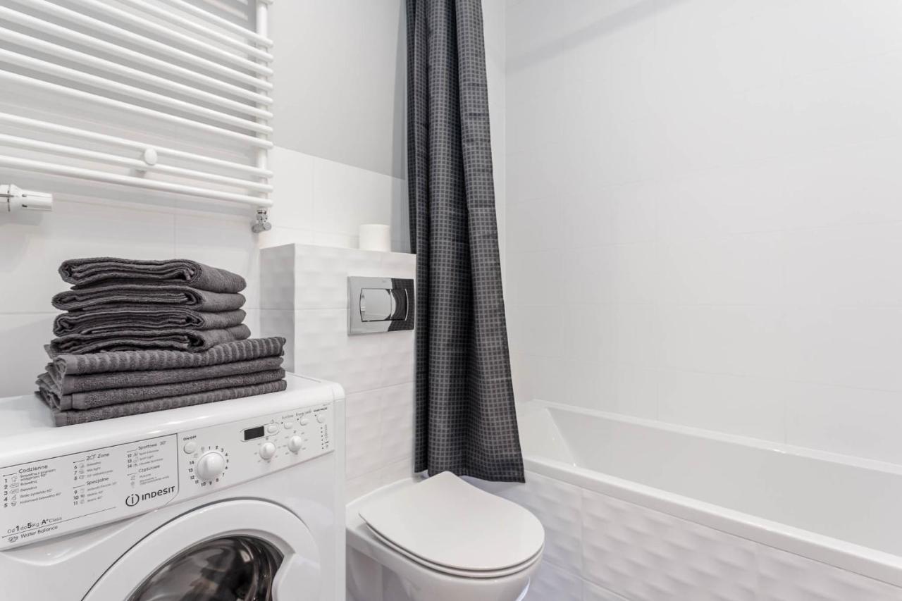 Chill Apartments Warsaw Airport Ngoại thất bức ảnh